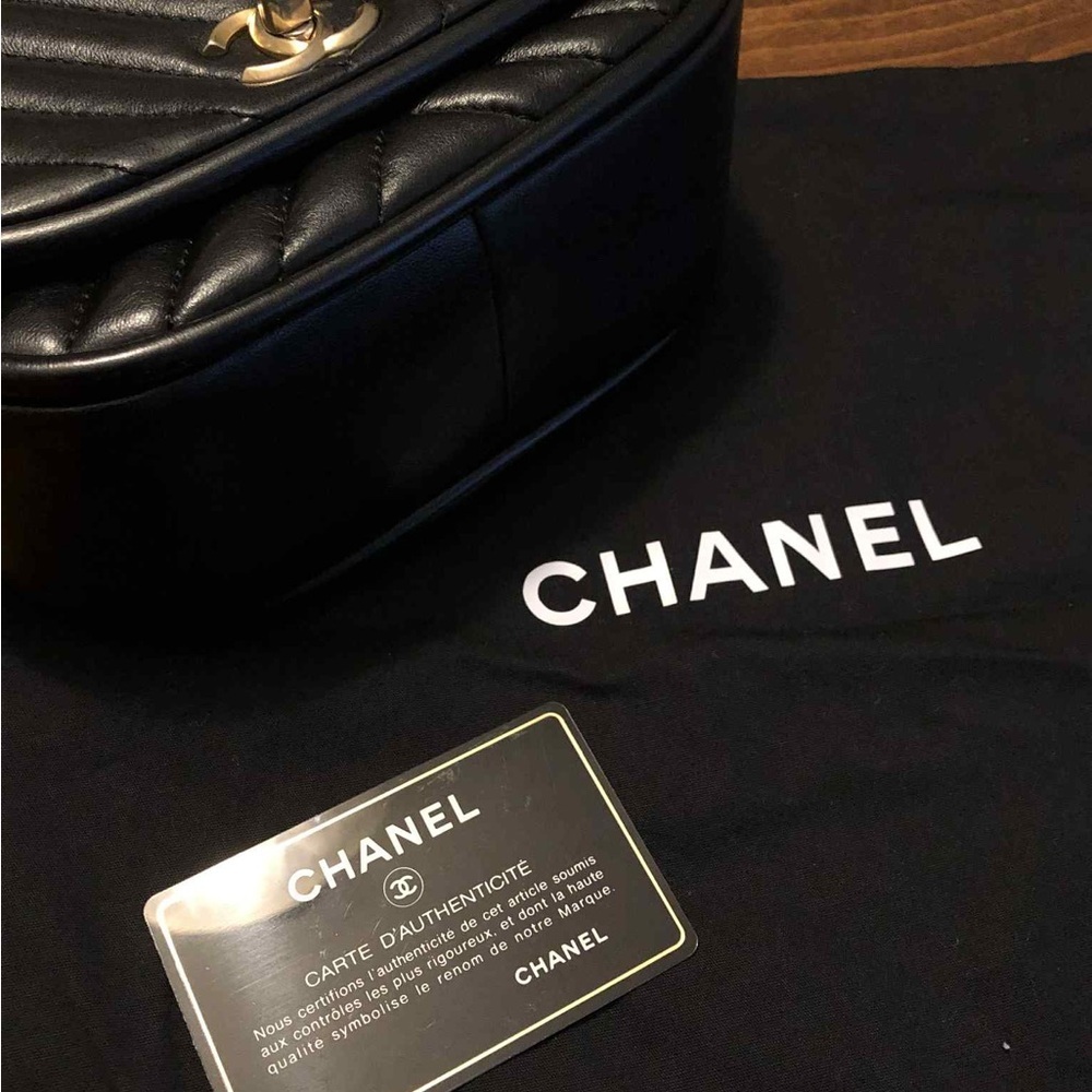 Chanel Black Quilted Mini Calfskin Leather Handbag - Picture 11 of 16